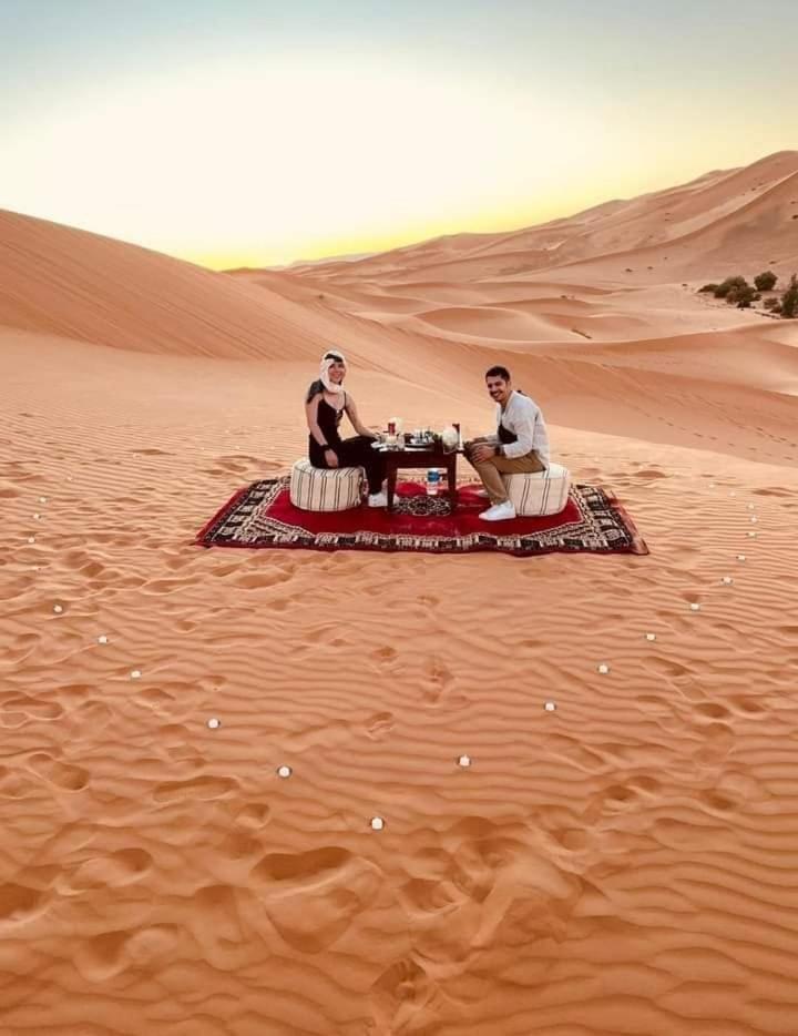 Bivouac Camel Trips Hotel Merzouga Exterior foto